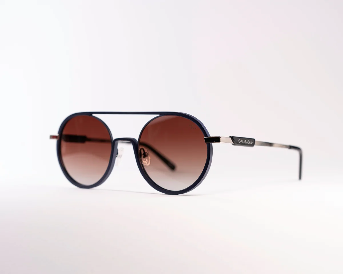 Calabasas Topanga Blu — dettaglio aste in alluminio e lenti polarizzate